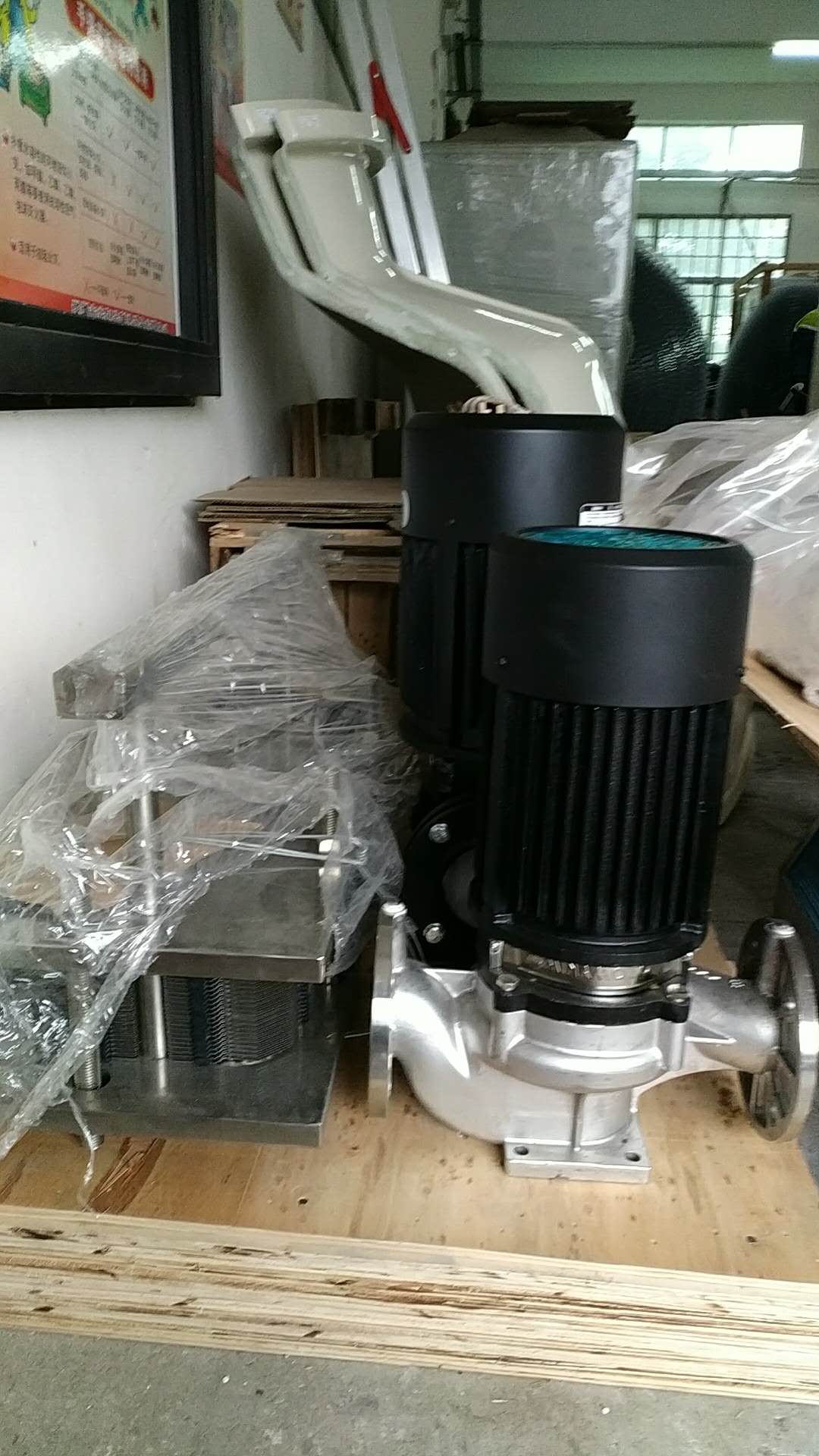 cooling tower pump+glycol pump+plate heat exchanger.jpg
